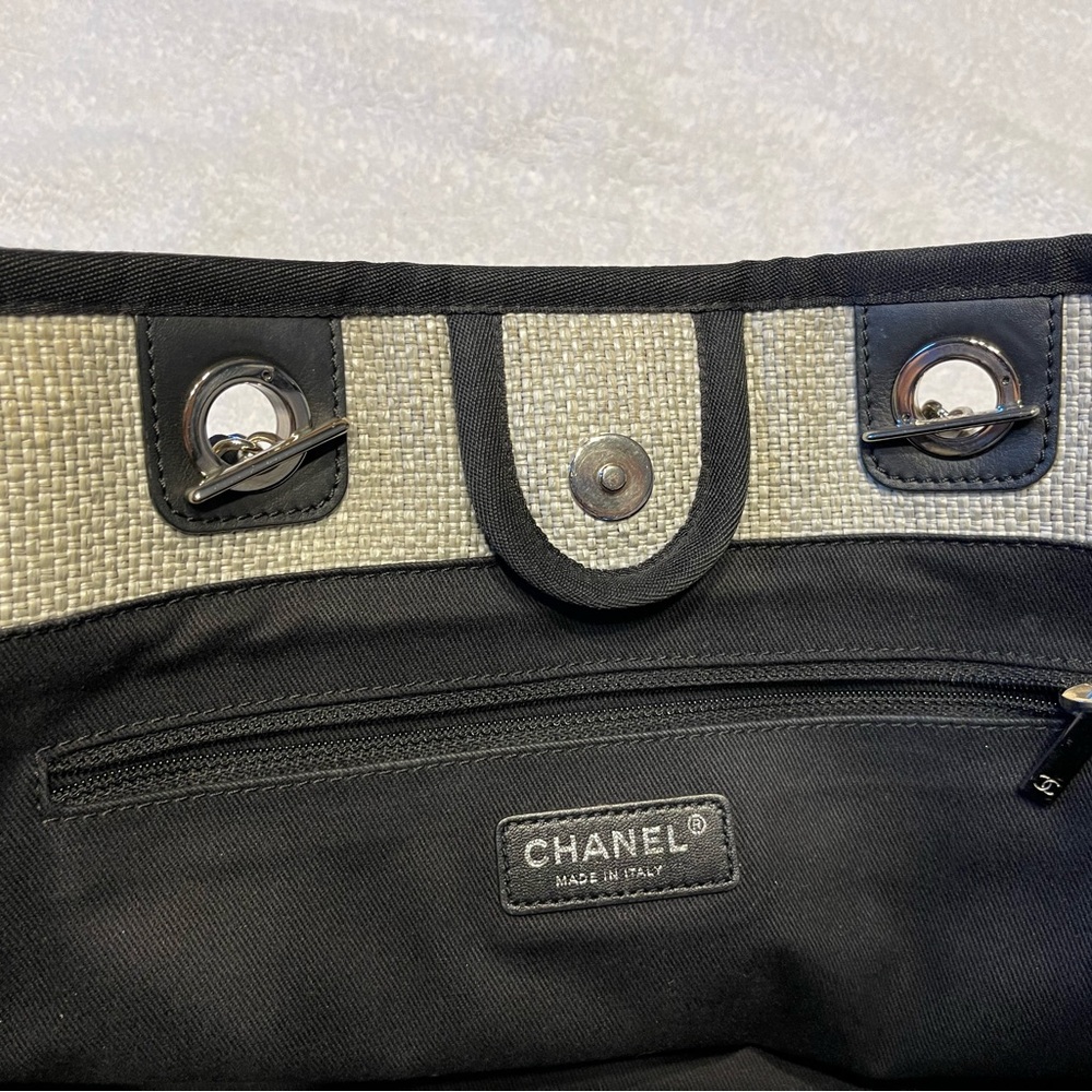 Chanel Deauville Shoulder Bag - Picture 11 of 16